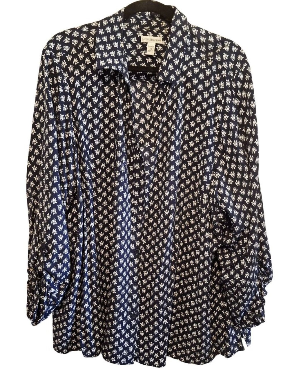 Croft & Barrow Womens 3X Navy Floral Button-Down Blouse Rayon Roll-Tab Sleeves